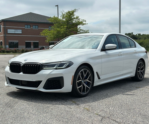 ขายด่วน รถมือสอง ปี 2024 สำหรับ BMW ซีรีส์ 5 รุ่น 540i xDrive รถเก๋ง - Product Image 6