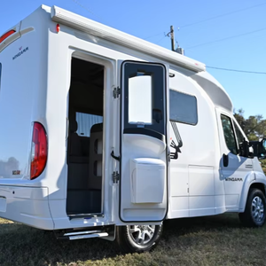 Autocaravana de lujo Wingamm Oasi 540.1 Clase B/Autocaravana de lujo Clase B en stock a precios bajos - Product Image 1