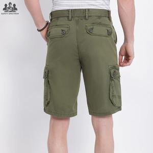 Pantalones Cortos Cargo para Hombre de Alta Calidad, con Botones, Transpirables, de Secado Rápido, OEM, Venta al por Mayor - Product Image 2