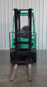 Offre d'enchères très demandée pour chariots élévateurs pneumatiques FG15N 2001, heures : 3036 IC - Product Image 3