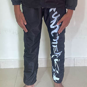 ชุดเซ็ทลำลองพิมพ์ลาย 2 ชิ้น แขนสั้น ทรงหลวม น้ำหนัก 250 กรัม ไซส์ใหญ่พิเศษ สไตล์อเมริกัน สำหรับผู้ชาย ฤดูร้อน/ฤดูใบไม้ร่วง ปี 2026 - Product Image 3