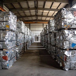 เศษอะลูมิเนียม UBC กระป๋องเครื่องดื่มใช้แล้ว อะลูมิเนียมมีสิ่งเจือปนต่ำ บรรจุเป็นก้อนสำหรับโรงหลอม - Product Image 6