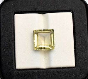 Cuarzo Limón en Forma Cuadrada de 12X12X7 mm, Aproximadamente 7.55 Quilates, Gemas Facetadas, Corte Cuadrado, Para la Elaboración de Joyas - Product Image 4
