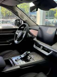 2026 Occasion 500 Hi4-Z Automatique Turbo SUV Hybride AWD ACC Sièges en Cuir Noir Gris 5 Places Autonomie 601-700km 200-250kW 50-70kWh - Product Image 5