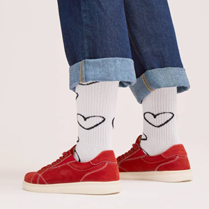 ODM Personnalisé Blanc Crew Chaussettes Jacquard Coeur Motifs Casual Respirant Coton Chaussettes Casual Daily Wear Prix Usine - Product Image 3