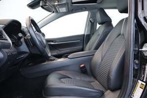 En venta: Toyota Camry XSE 2022 Usado, Volante a la Izquierda, Grado Industrial, Personalizable, Soporte OEM, Bajo Costo, Toyota Camry SE SEDÁN USADO - Product Image 3