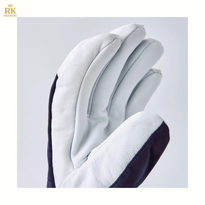 Gants de ski de haute qualité pour enfants, gants de sport isolés pour l'hiver en plein air, gants de randonnée sur neige, design imprimé - Product Image 3