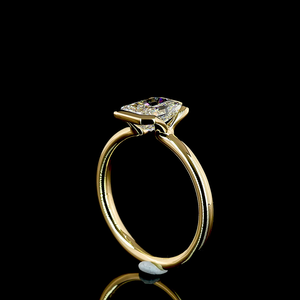 Anillo de Compromiso Solitario con Corte Radiante de 1.53 Quilates en Oro Amarillo de 18K, Diseño Artesanal de Lujo para Novia - Product Image 1