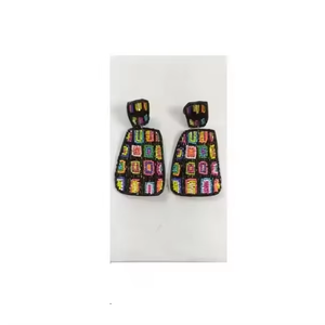 Pendientes de cuentas de semillas hechos a mano de lujo exquisitas perlas de estilo mariposa clásico accesorios clásicos de mujer de la India - Product Image 6