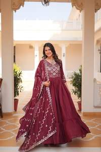 Vestido de trabajo informal de verano para mujer con cuello redondo 2024, vestido de patrón de retales sólido con bordado de secuencia pesada de Georgette de estrella pura - Product Image 2