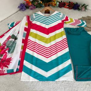 Conjunto de Kurti, Pantalón y Dupatta de Muselina Suave Premium VASTRA COTTAGE para Mujer, Conjunto de Kurta con Estampado Digital y Forro Interior, Ropa Casual Festiva - Product Image 5