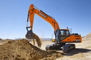 Excavatrice d'occasion Doosan DX140LCR de haute qualité disponible pour l'exportation Moteur puissant et forte performance Prix compétitif - Product Image 3