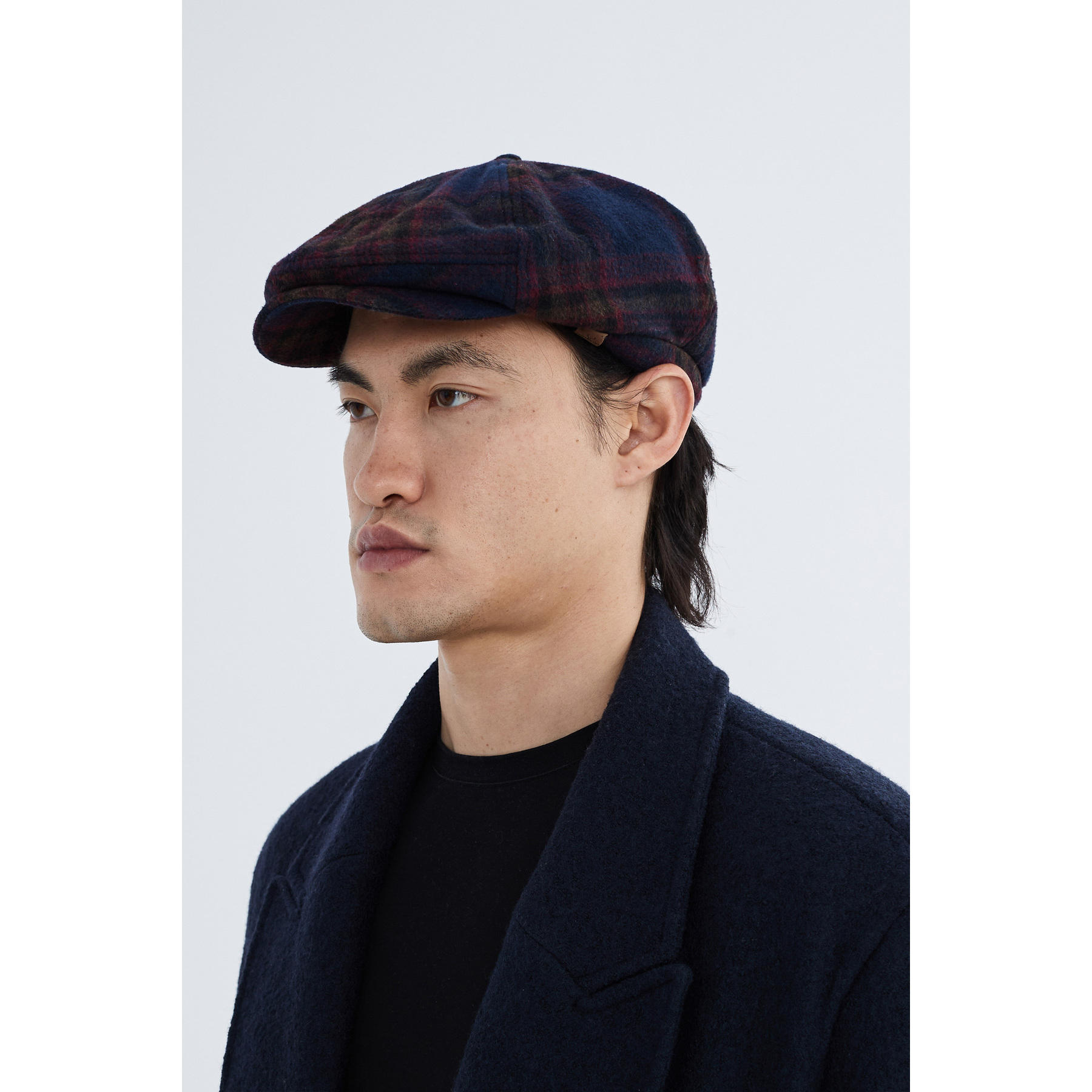 สีกรมท่า