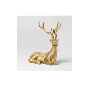 Ornamento de Reno Metálico Artesanal Ideal Para Aportar Un Toque Festivo A Salones Comedores Y Estantes - Product Image 5