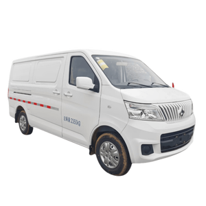 Camion <span class=keywords><strong>frigorifique</strong></span> de vente bon marché Box 4x2 Carry Freight Truck avec le <span class=keywords><strong>véhicule</strong></span> de marchandises de lumière de boîte - Product Image 1