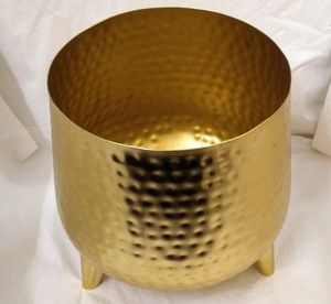 กระถางต้นไม้เหล็กสำหรับตกแต่งสวนกระถางต้นไม้โลหะสีทองแฮนด์เมดสำหรับบ้านและสวนในร่มที่ทันสมัยออกแบบได้ตามต้องการ - Product Image 2