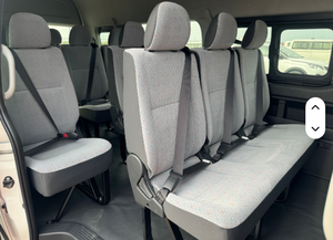 Toyota Hiace GL 2024 Usada en Excelentes Condiciones, Techo Alto, 2.5L Turbo Diésel, Volante a la Izquierda, Transmisión Manual - Product Image 2