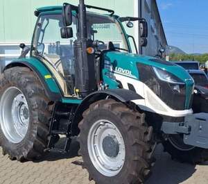 Tracteur agricole d'occasion de haute qualité P5130 180HP 4WD, boîte de vitesses, pompe, polyvalent, haute productivité - Product Image 1