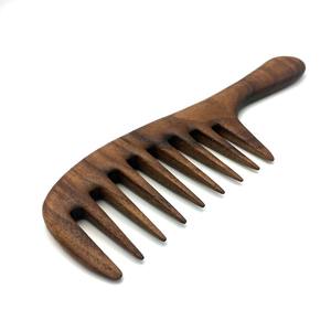 Peine de madera de teca antiestático: dientes redondeados suaves para un cabello sin encrespamiento - Product Image 1