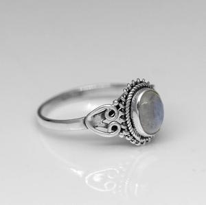 แหวนพลอยมูนสโตนทรงหลังเบี้ย925เครื่องประดับอัญมณีแฮนด์เมดเงินแท้สำหรับผู้หญิงสไตล์วินเทจที่หรูหรา - Product Image 2