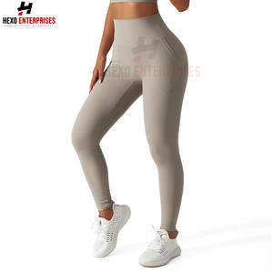 Conjunto de Yoga sin costuras de cintura alta para mujer, ropa de gimnasio de secado rápido, mallas de punto informales transpirables, venta al por mayor, superventas - Product Image 4