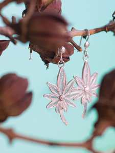 Pendientes de Plata de Ley de Alta Calidad, Diseño Moderno con Filigrana, Brillantes, Proveedor Directo de la India - Product Image 2