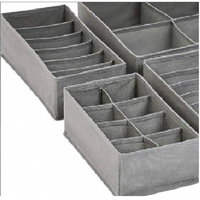 Boîte de rangement pliable carrée moderne de haute qualité à suspendre sur la porte, en tissu durable, facile à nettoyer, organisateur suspendu pour vêtements