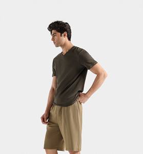 Jogger Sportswear personnalisé pour hommes, confortable, dernière conception, vêtements d'été, t-shirt en tricot grande taille - Product Image 3