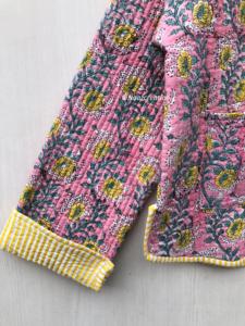 เสื้อแจ็คเก็ตโบฮีเมียนสีชมพู  แบบเย็บลายดอกไม้  ทำมือจากผ้าฝ้าย  สไตล์ลายดอกไม้  เสื้อโค้ทแจ็คเก็ตสำหรับฤดูใบไม้ร่วงและฤดูหนาว  สตรีทแวร์  แบบสองด้าน  ของขวัญสำหรับเธอ - Product Image 5