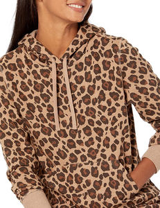 Sweat à capuche en molleton de coton de style tigre surdimensionné pour femmes Design court lourd personnalisé avec impression numérique pour l'hiver - Product Image 4
