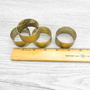 Rond de serviette en rotin élégant Décor de table en osier pour manger - Product Image 4