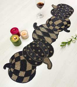 Mantel individual y almohadillas para mesa con cuentas, decoración elegante para el hogar y protector funcional para mesas de comedor - Product Image 3