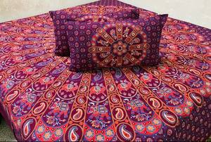 Sleep well Pillow Indian Jaipuri Camel Impreso Sábana roja 100% Algodón para su hogar Sábanas hechas a mano - Product Image 4