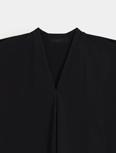 2025 camiseta informal de manga corta para mujer 100% algodón con cuello en V transpirable estampado camiseta de gran tamaño diseño de mujer todas las tallas disponibles - Product Image 4