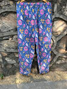 Ensemble pyjama en coton imprimé de blocs floraux pour femmes vêtements de nuit de luxe comprenant une chemise et un pantalon pour les fêtes de mariage ou les vêtements de nuit - Product Image 4