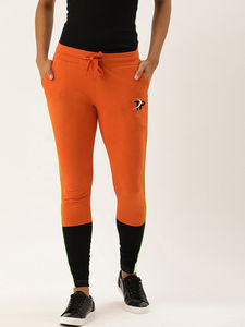 Pantalones de chándal ajustados para mujer con diseño de rayas naranjas y negras transpirables personalizados recién llegados - Product Image 2