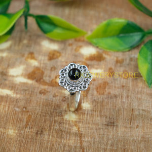 Anillo de Plata de Ley 925 con Piedra de Ónix Negro, Diseño Floral Vintage Hecho a Mano, para Mujer, Regalo de Navidad, Regalo de Año Nuevo - Product Image 3