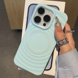 Funda de teléfono de silicona TPU magnética de lujo ultrafina a prueba de golpes con patrón de onda 3D para iPhone 16 Promax 16 Plus 15 14 13 - Product Image 2