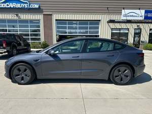 Usado 2022 Tes-la Model 3 Long Range AWD - Product Image 2