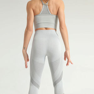 Femmes nouveau Design 2 pièces Gym Fitness sport costume motif solide Yoga Leggings haut personnalisable Sublimation entraînement vêtements de sport - Product Image 6