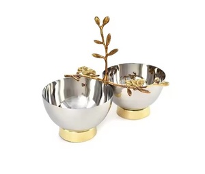 Vente en gros d'usine Bol en métal Design décoratif papillon doré Bol de service de luxe en acier inoxydable pour salade de fruits - Product Image 1