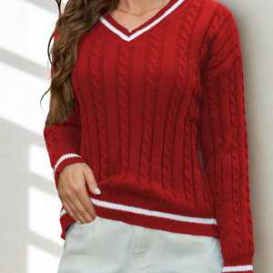 Cardigan tricoté en mohair floue à col en V avec logo personnalisé pour femmes, pull rayé d'hiver ample avec design doublé de couleur rouge personnalisable - Product Image 5