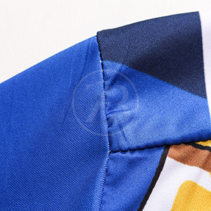 Último estilo logotipo personalizado impreso diseño sublimación manga corta Camiseta venta al por mayor hombres sólido 100% poliéster - Product Image 5