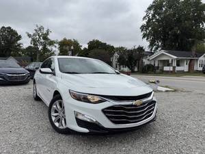 Voitures Chevrolet Malibu LT LT 4 portes berline d'occasion à vendre - Product Image 4