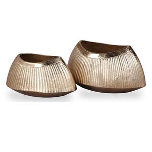 Exportateur métal forme personnalisée fait à la main plaqué or doublure Texture Vase fantaisie Style moderne Look Table Top fleur décoration Vase - Product Image 1