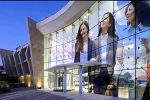 Panneau d'affichage extérieur à haute luminosité 8000nits LED DIP346 IP65 panneau d'affichage LED à économie d'énergie étanche - Product Image 2