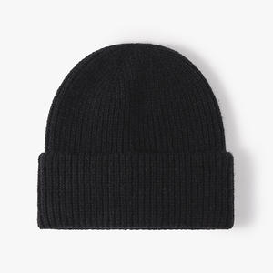 Bonnet jacquard lettre personnalisée Personnalisez votre propre logo Broderie Angora Blanc Hiver Crâne Bonnet Tricoté - Product Image 3