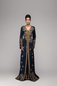 Robe SIMPLE & ELEGANT--CAFTAN avec embellissement de belles perles de cristal, pierre de verre & DABKA ZARDOZI travail @ 2022 - Product Image 2