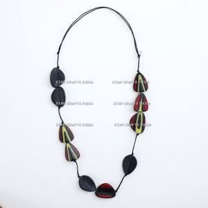 สร้อยคอเรซินแฟชั่นงานทำมือคุณภาพสูงสร้อยคอประดับลูกปัดเรซินหลากสีเครื่องประดับผู้หญิงขัดเงามาก - Product Image 1