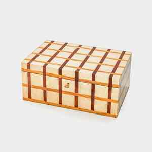 Boîte en bois artisanale écologique avec incrustation de résine, design personnalisé, thème bouddhiste, porte-bijoux de luxe pour la vente au détail - Product Image 4